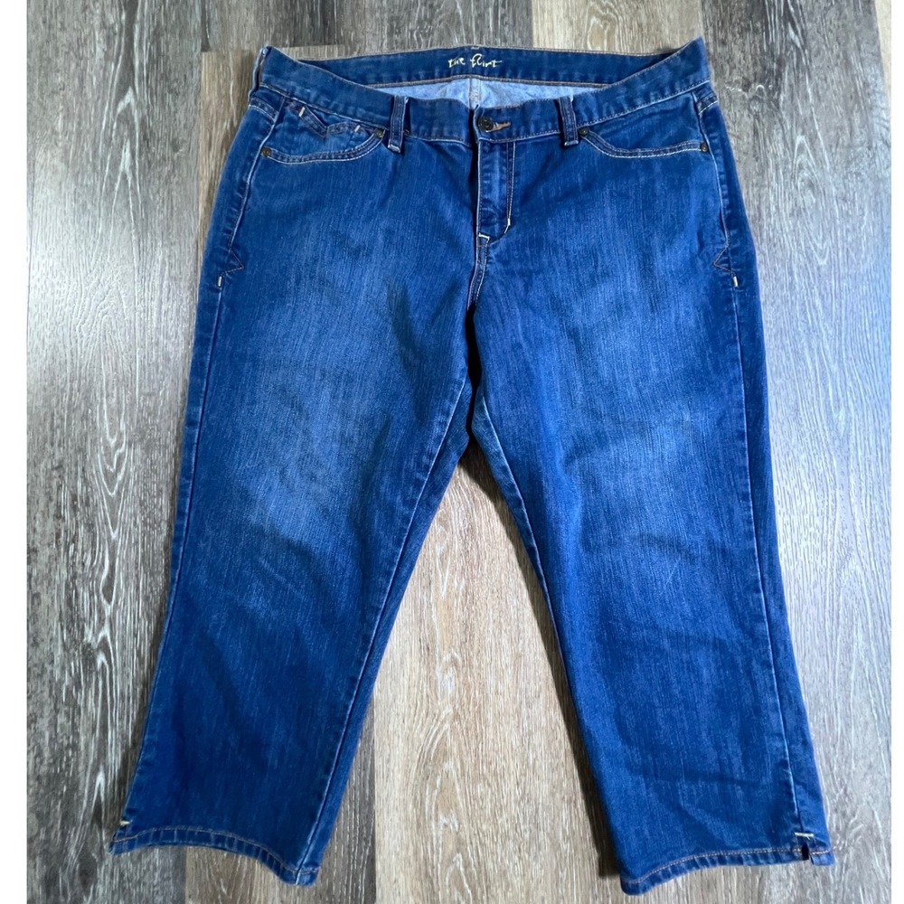 Old Navy The Flirt Capri Jeans Womens 14 Blue Mid Rise Medium Wash Cropped